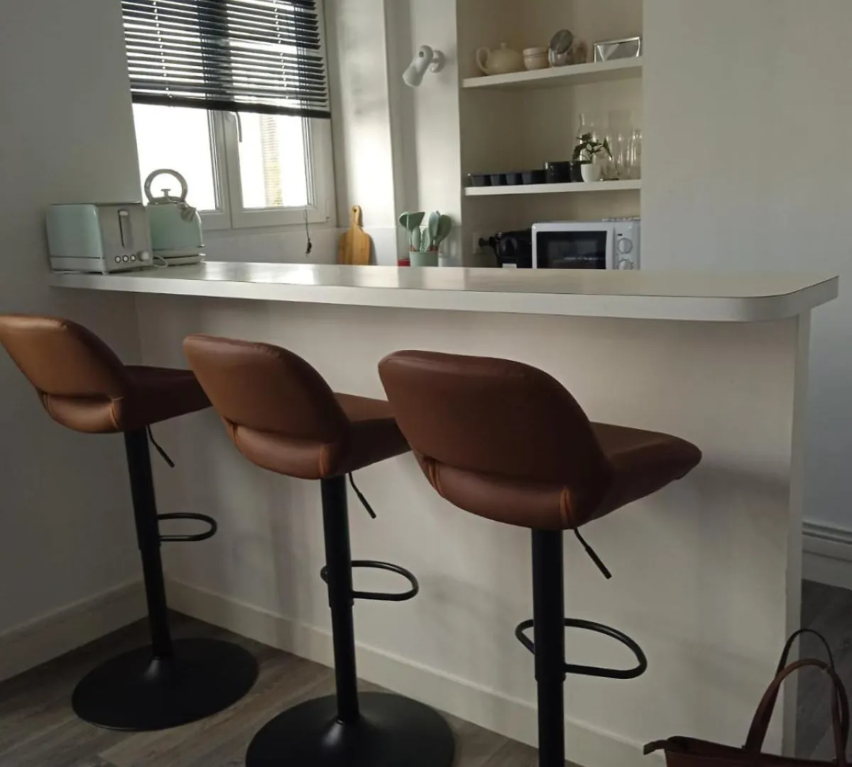 Gare Montparnasse,Gorgeous1 Bedroom,Close To Eiffel Tour,Center , Stuning Place location