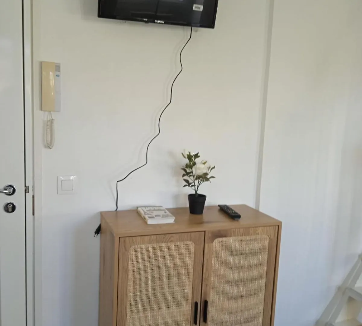 Gare Montparnasse,Gorgeous1 Bedroom,Close To Eiffel Tour,Center , Stuning Place Paris Apartment