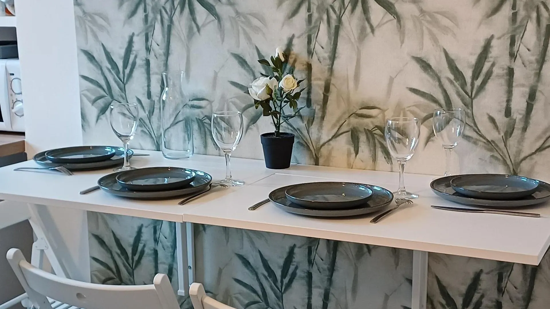 Gare Montparnasse,Gorgeous1 Bedroom,Close To Eiffel Tour,Center , Stuning Place Paris Apartment