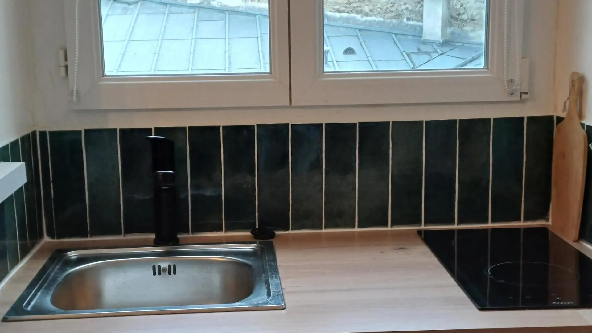 Apartment Gare Montparnasse,Gorgeous1 Bedroom,Close To Eiffel Tour,Center , Stuning Place Paris